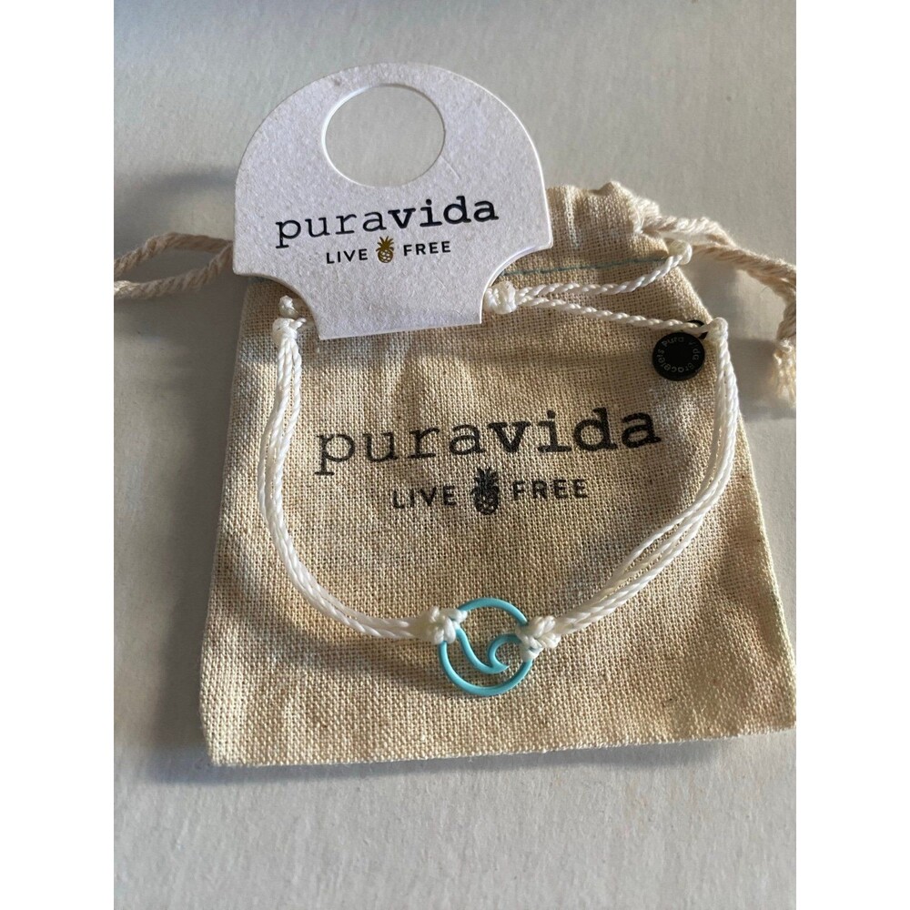 HTF NWT Pura Vida Bracelet